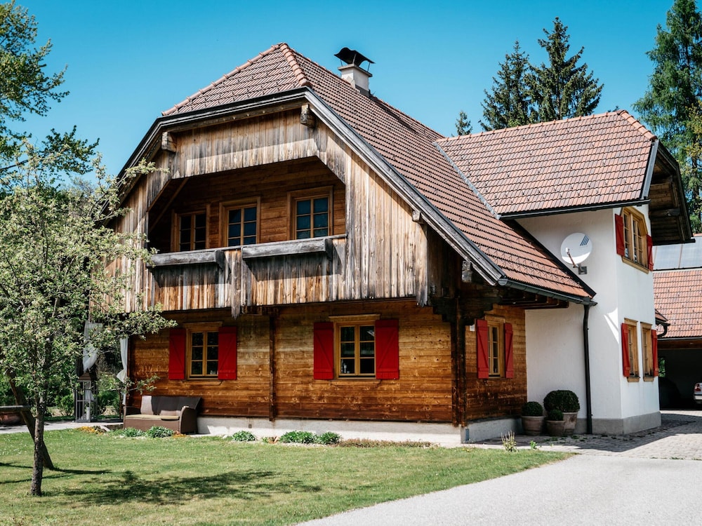 Holiday Home in Carinthia Near Lake Klopeiner