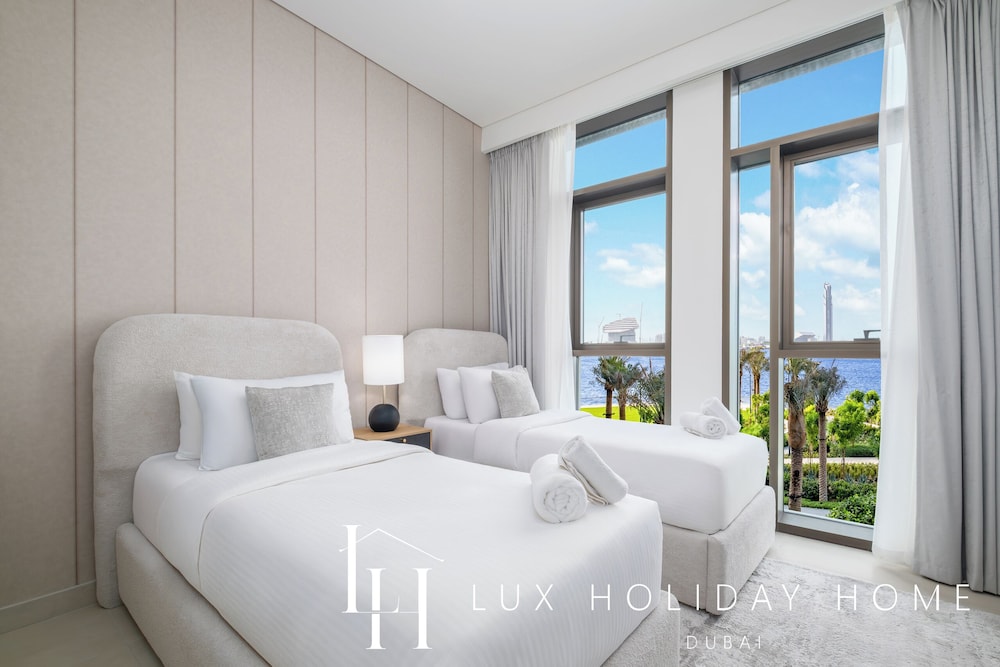 LUX The Creek Residence Suite