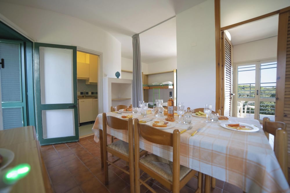 Alba Apartment 2 With Pool and Sea