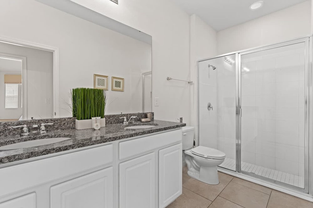 Private Pool at Solterra 4BR Townhome