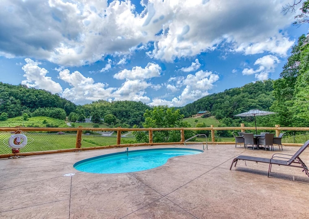 Smoky Mountain Ranch
