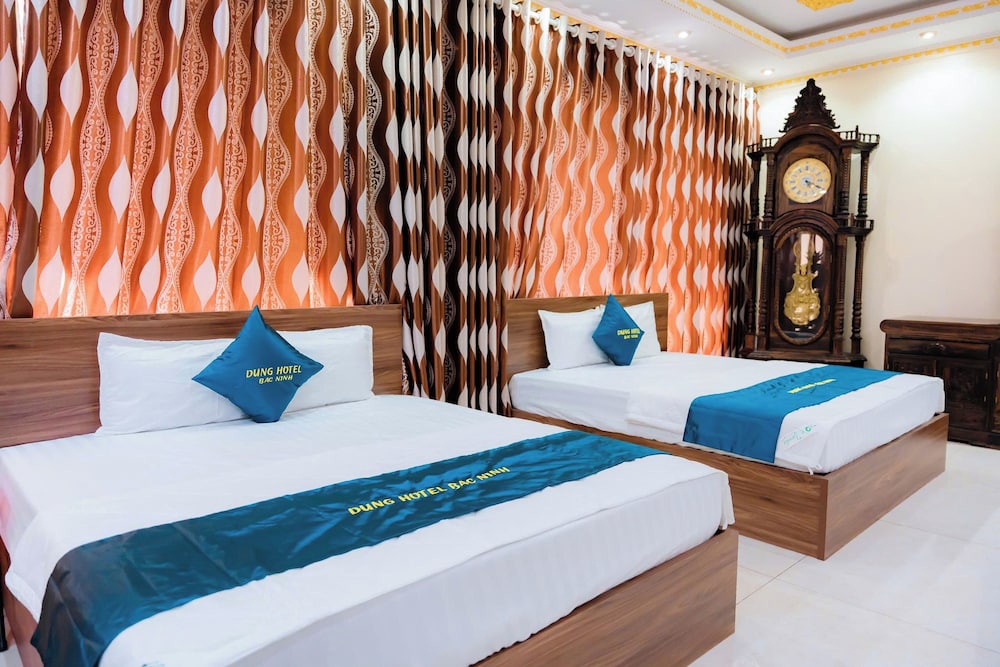 Sky 2 Hotel