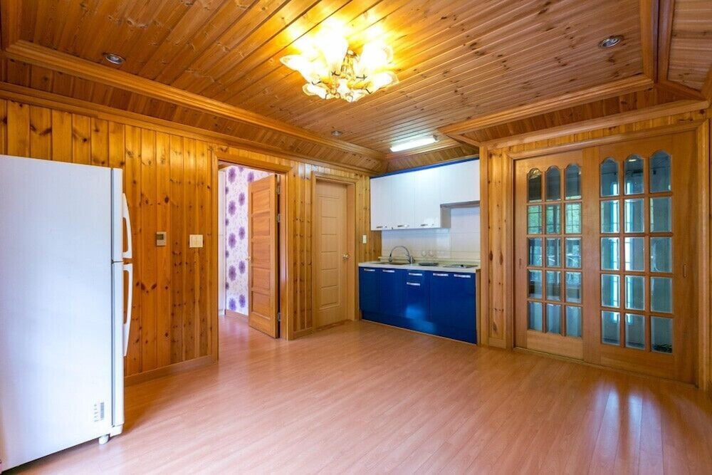 Photo 32