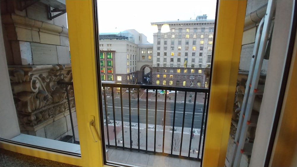 Kyiv Apartments