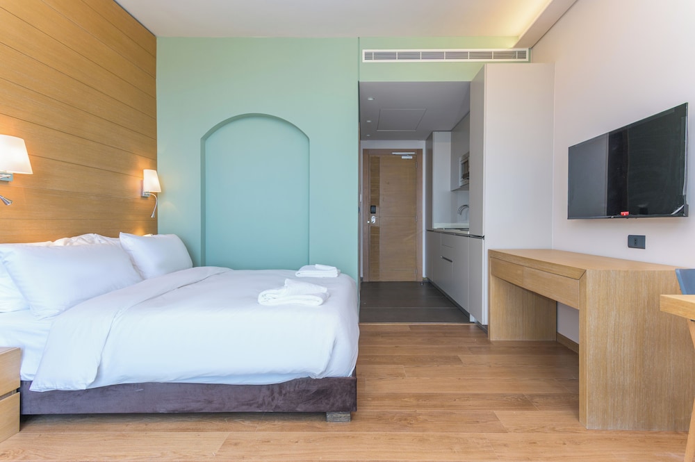 Jounieh Living - Residences by Local Host