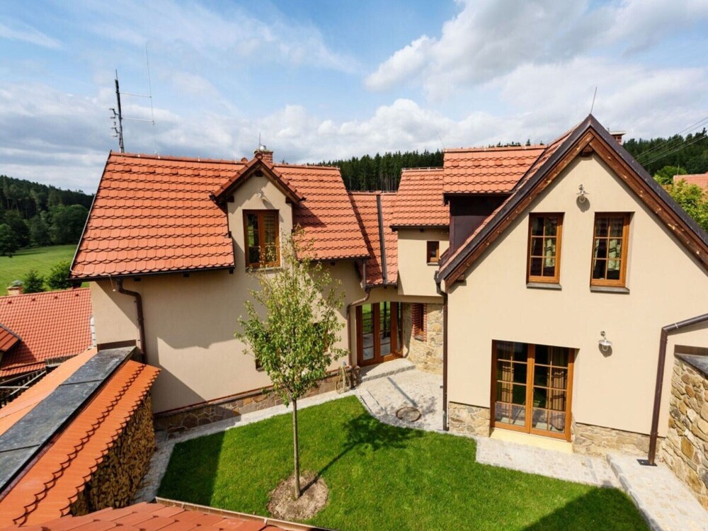 Orlik Jvnl102 Comfortable Holiday Residence