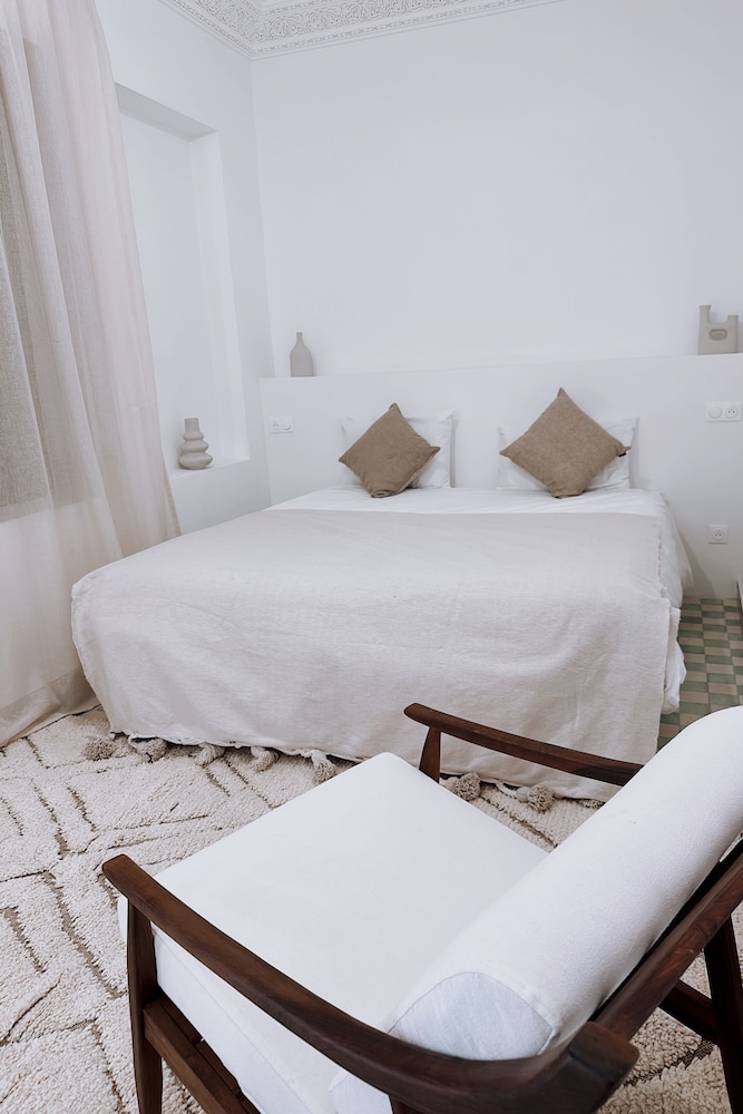 Riad Solila