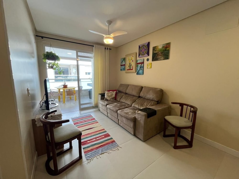 Full Stay in Condo With Pool Just 600 Meters From the Beach - Ccis