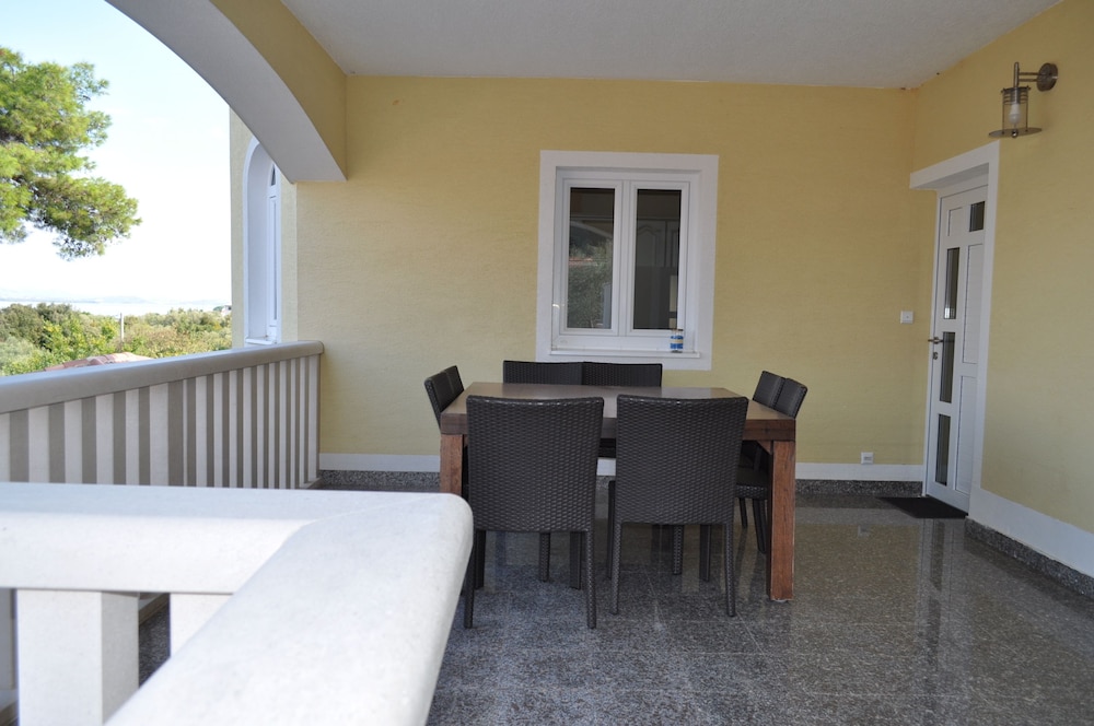 Apartments Villa Lidija view 4