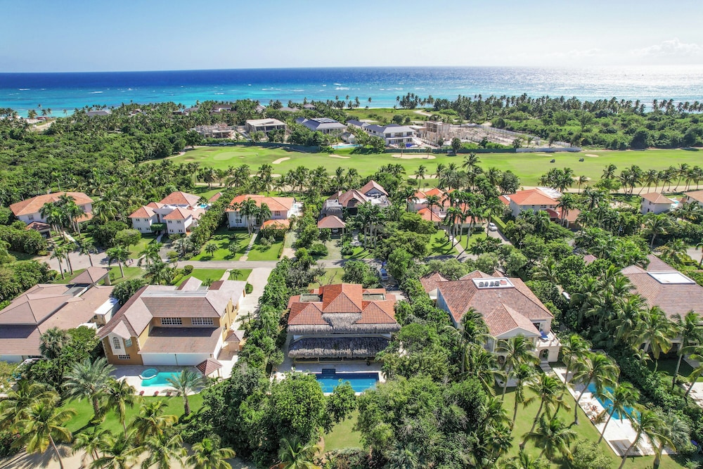 Golf-Front Villa in Puntacana Resort