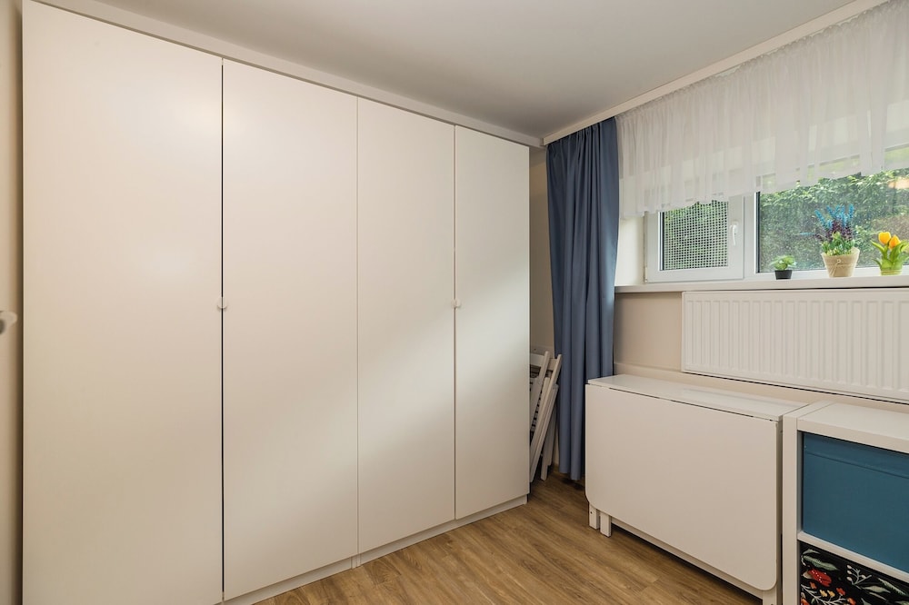ShortStayPoland Batorego B163 view 3