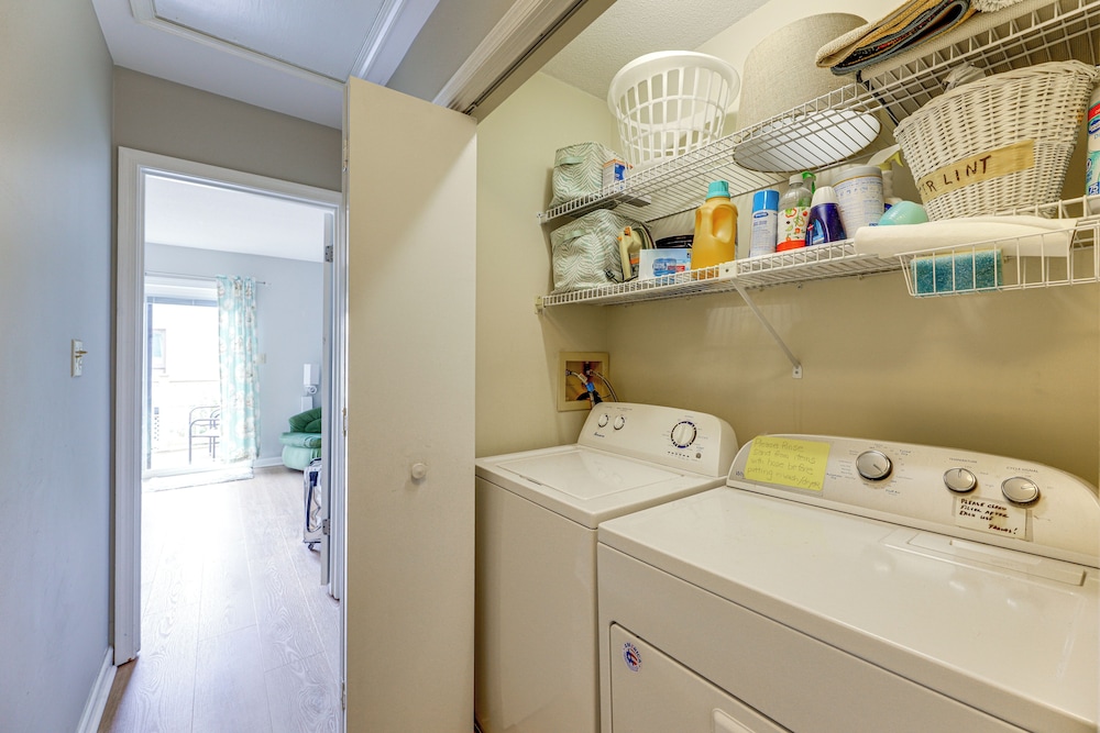 ~ 1 Block to Bethany Beach, Retreat w/ Pool Access