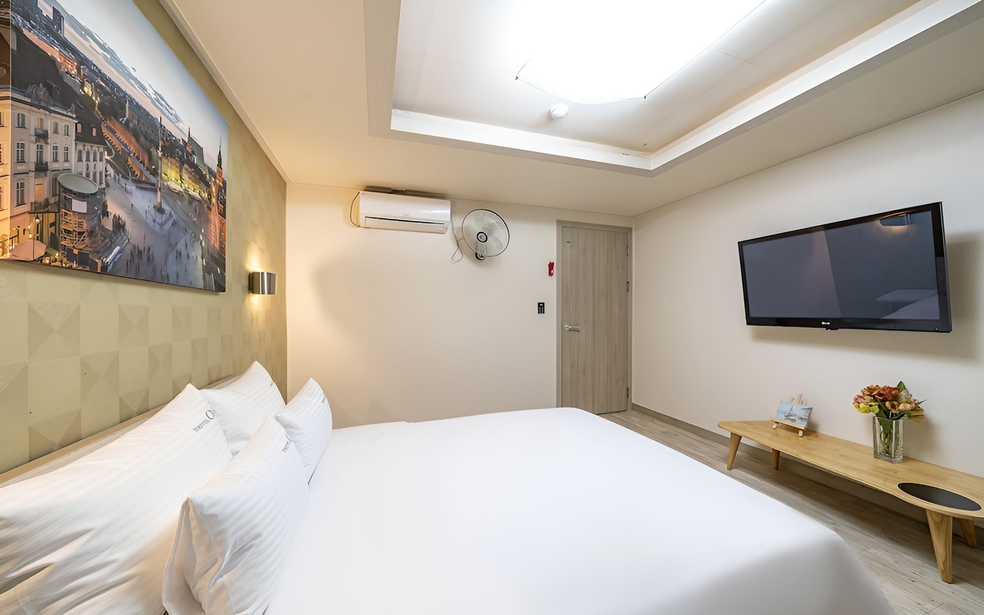 Tongyeong Hotel O2 view 3