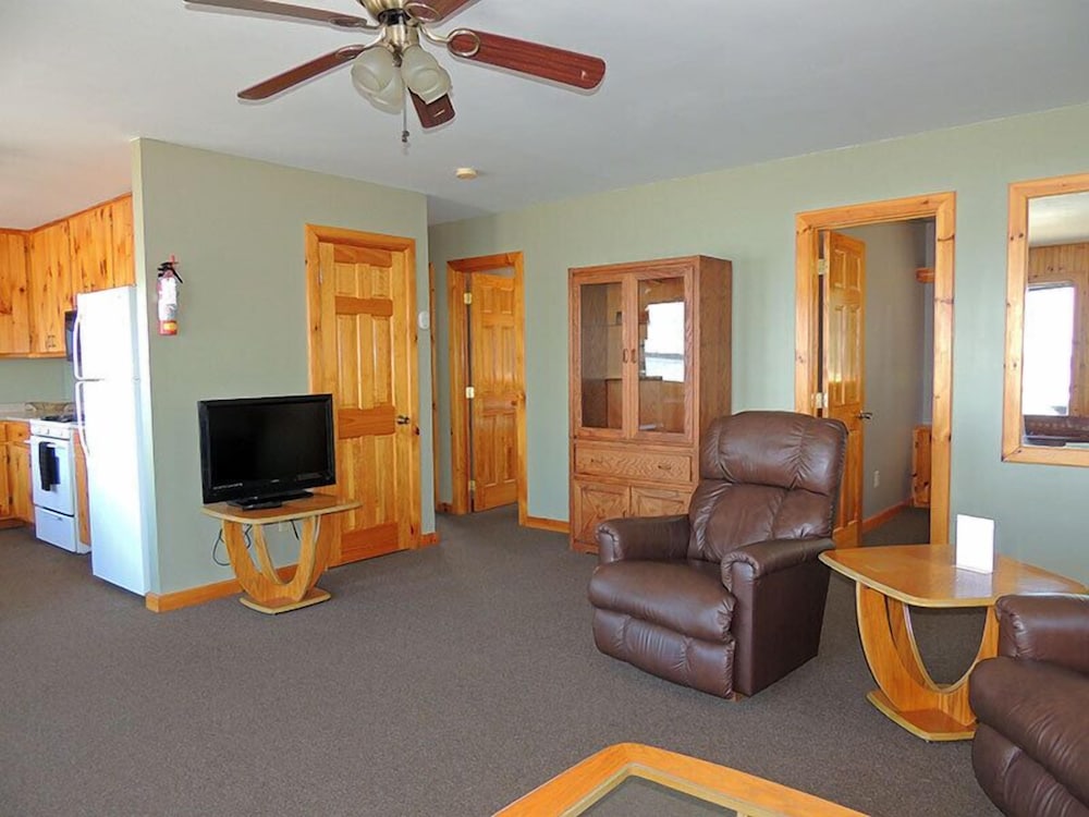 Angel Rock Waterfront Cottages and Vacation Homes