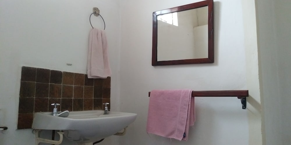 Photo 33
