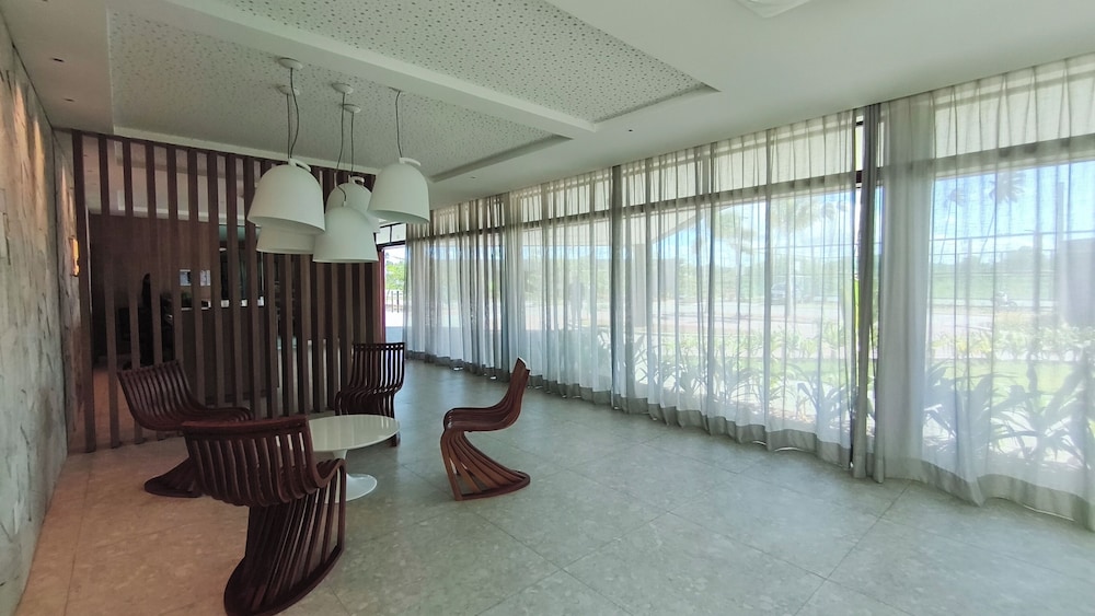 Beach Class Summer Residence