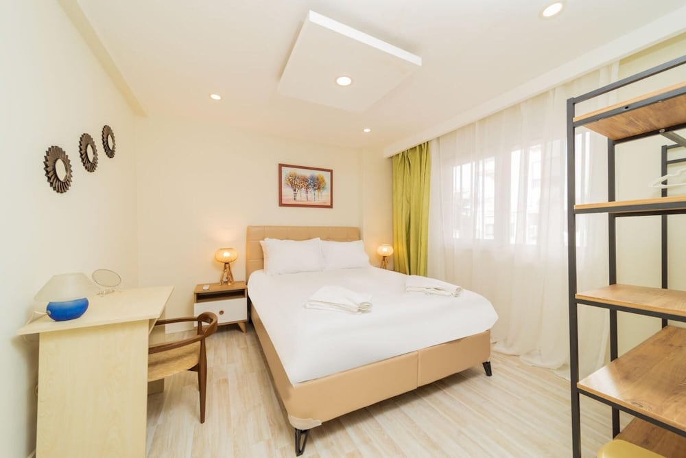 Excellent Flat Close to Kaleici in Muratpasa