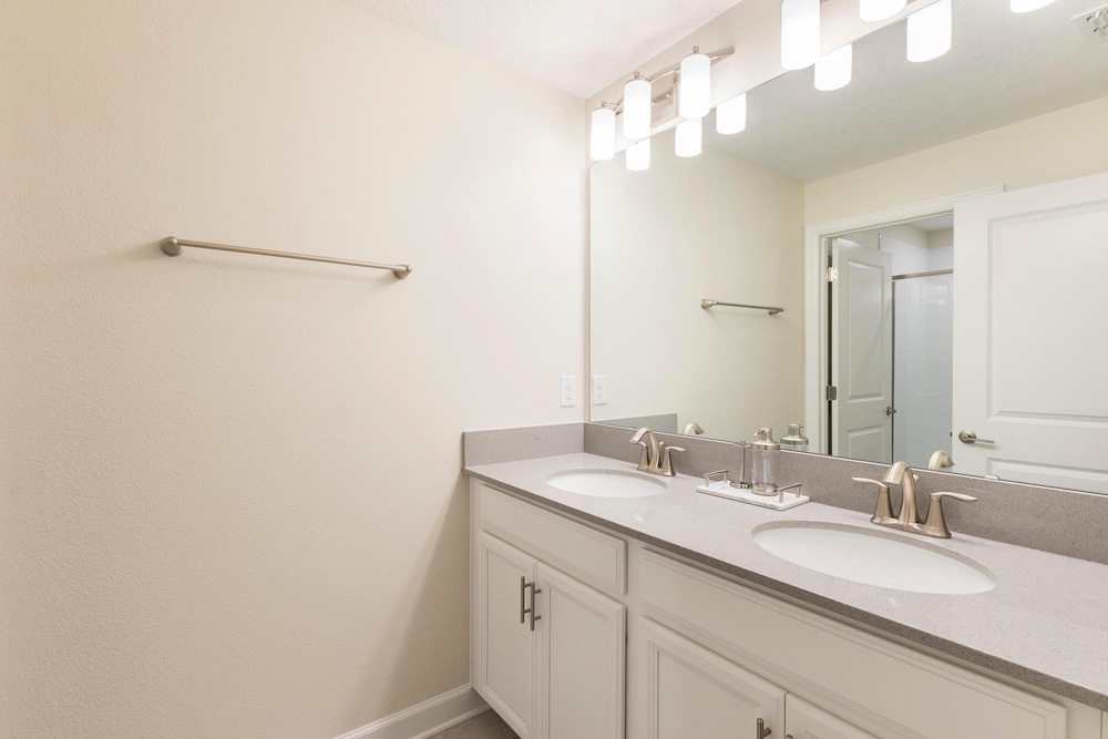 8919sid-the Retreat at Championsgate view 3