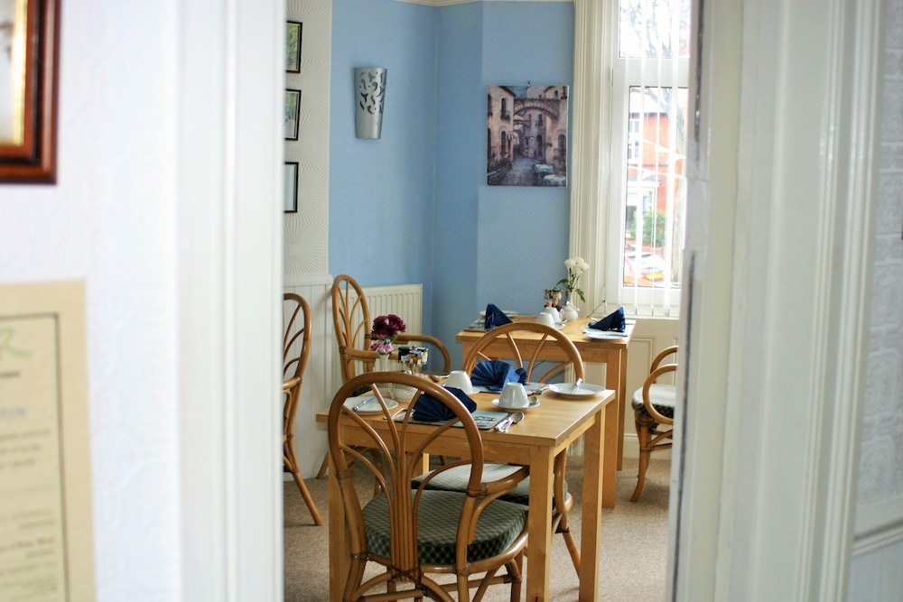 The Kensington Guesthouse view 5