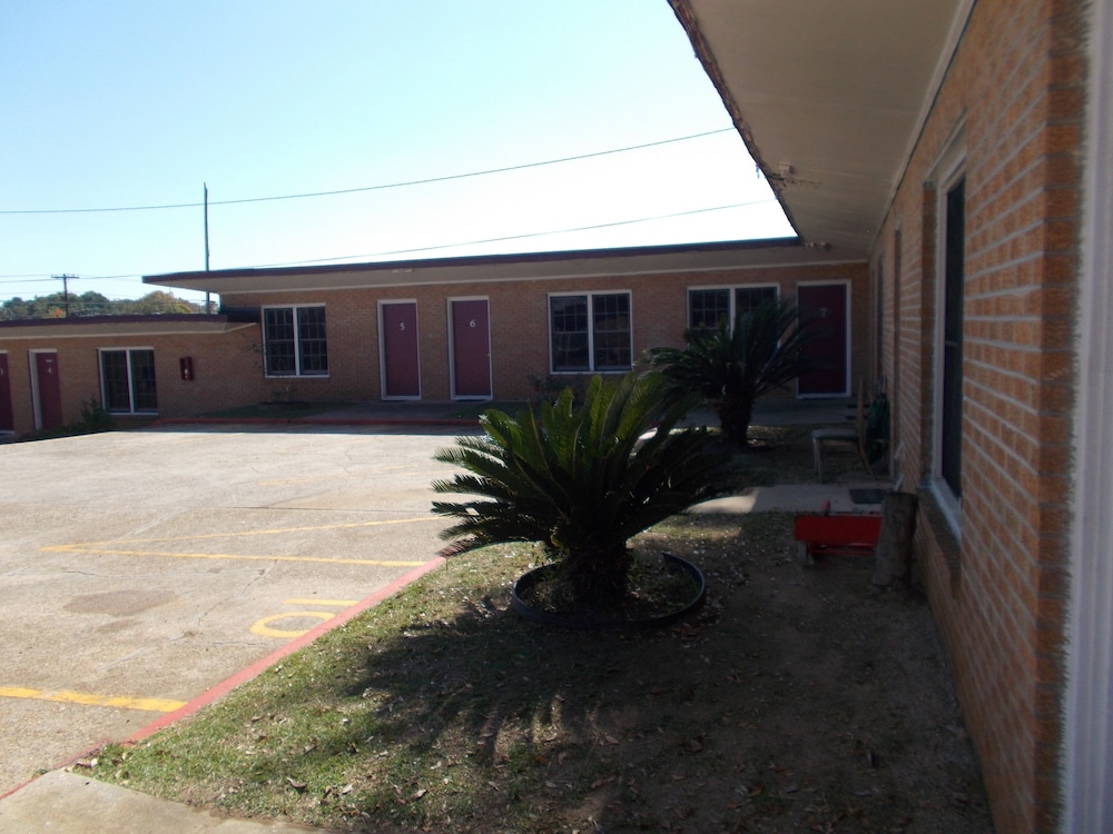 Hillside Motel
