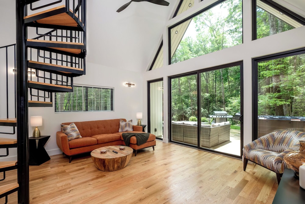 Luxury Home - The Bungalow