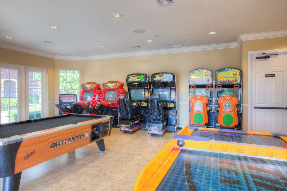 4024 Breakview Drive #303