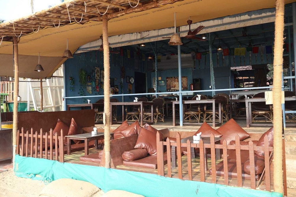 Nirvana Beach Cottages