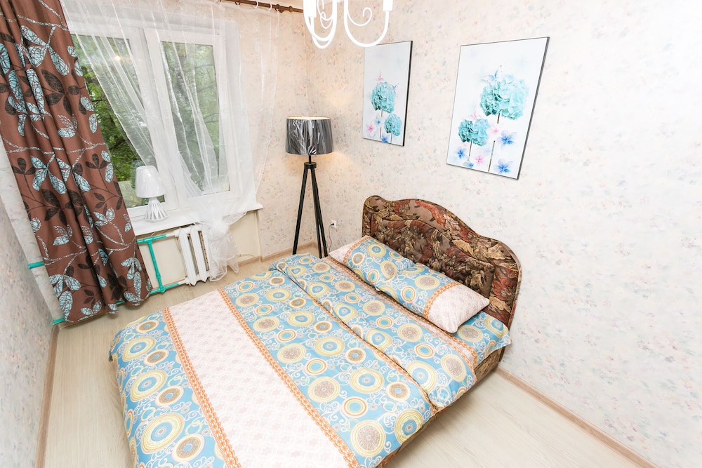 Apartment on Perunovskiy 4-10