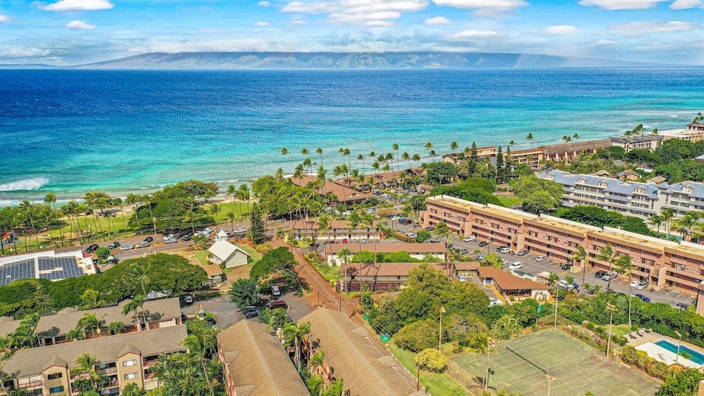 Honokowai Palms #a-7 1 Bedroom Condo by RedAwning