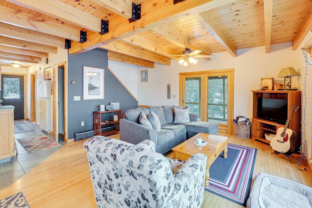 Hot Tub & Boat Dock: Waterfront Maine Retreat!