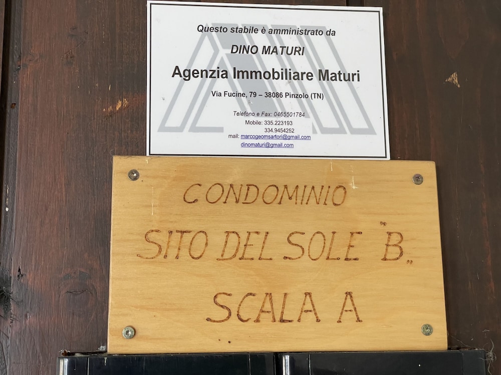 026 Bilocale con Caminetto Giustino