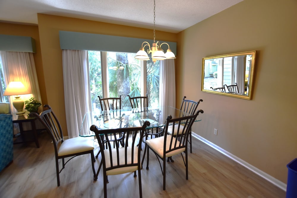 2 Bedrooms at Brigantine Quarters 270