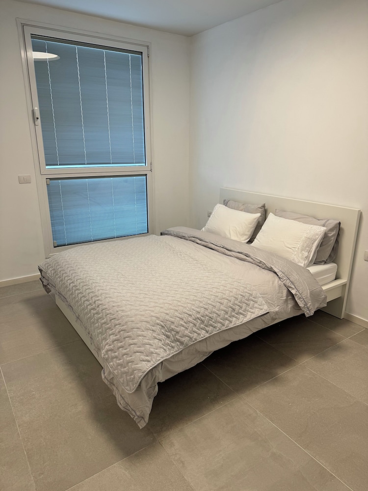 Prince Palace Netanya Central Beach view 2