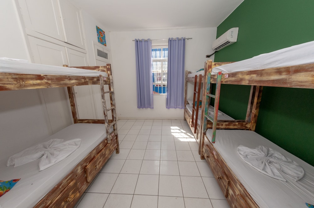 Hostel Barra