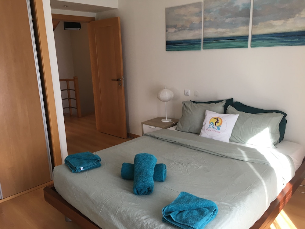 Peniche Surf Lodge - Hostel