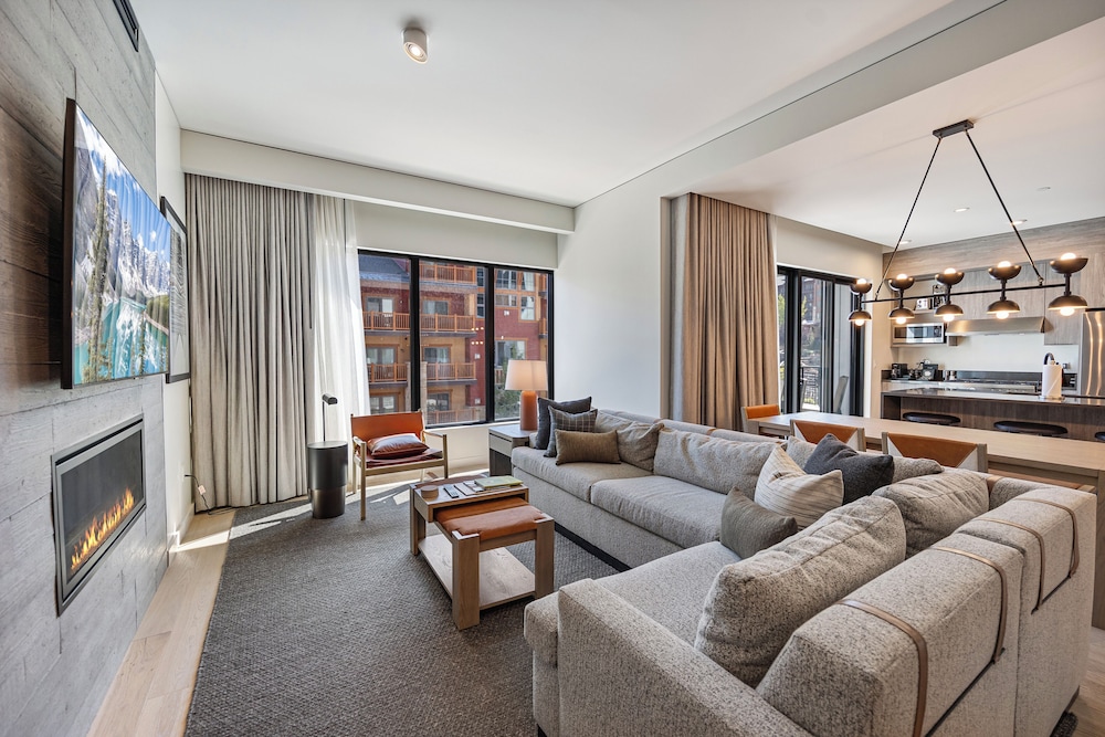Luxury Mountain Resort