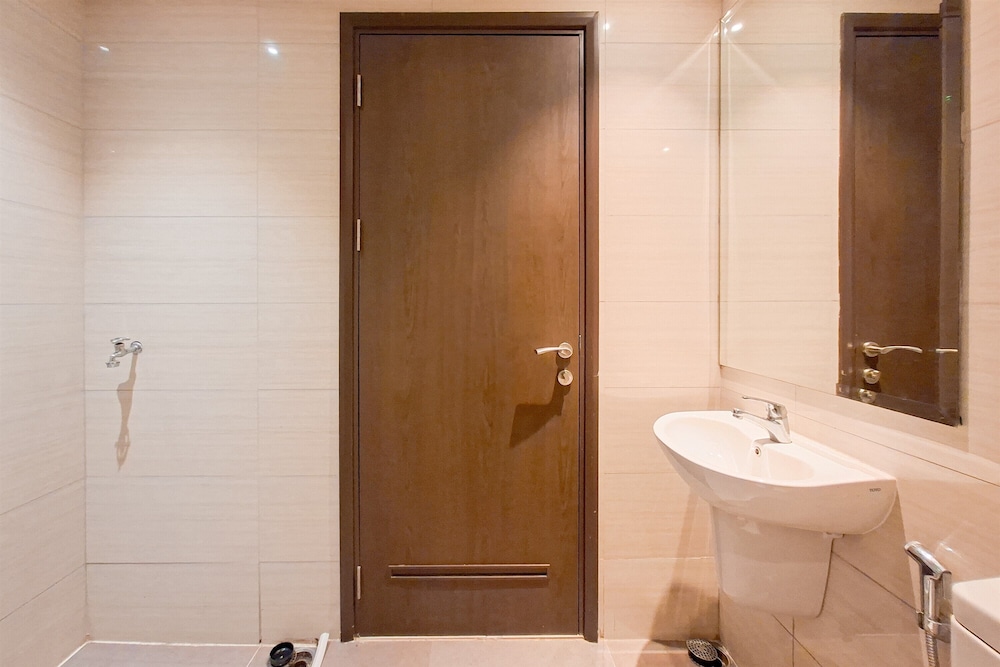 Cozy Living 2Br At Ciputra International Apartment