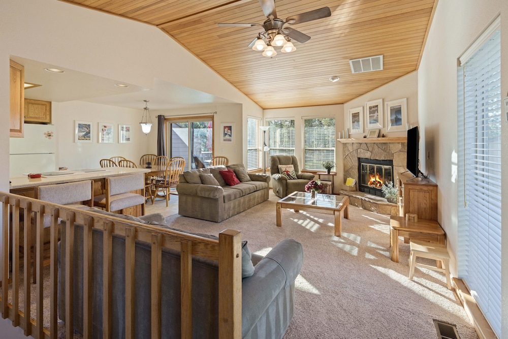 Fairway Village 8 3 Bedroom Condo