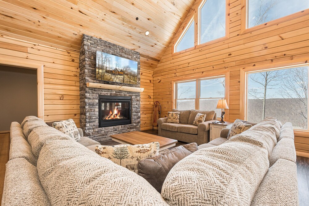 Mountain Crest Lodge - Property Image 45