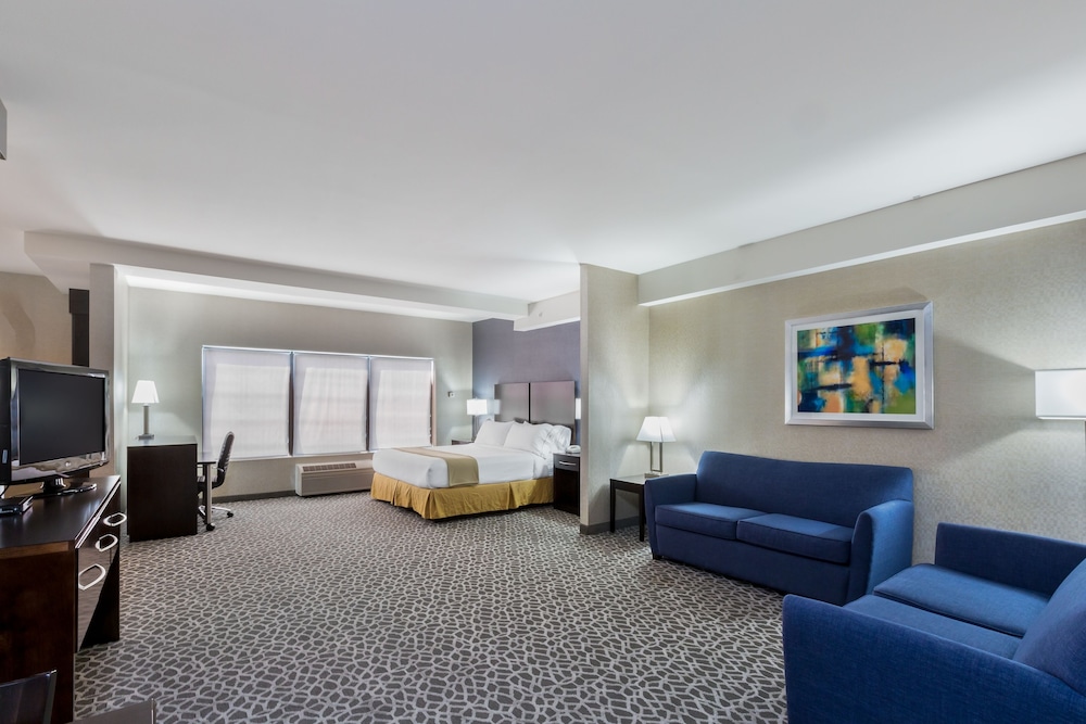 Holiday Inn Express Hotel Suites Mt. Holly, an IHG Hotel - Property Image 39