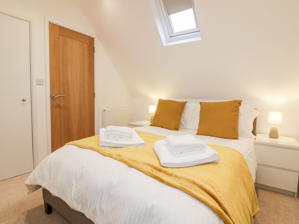 Lily Cottage