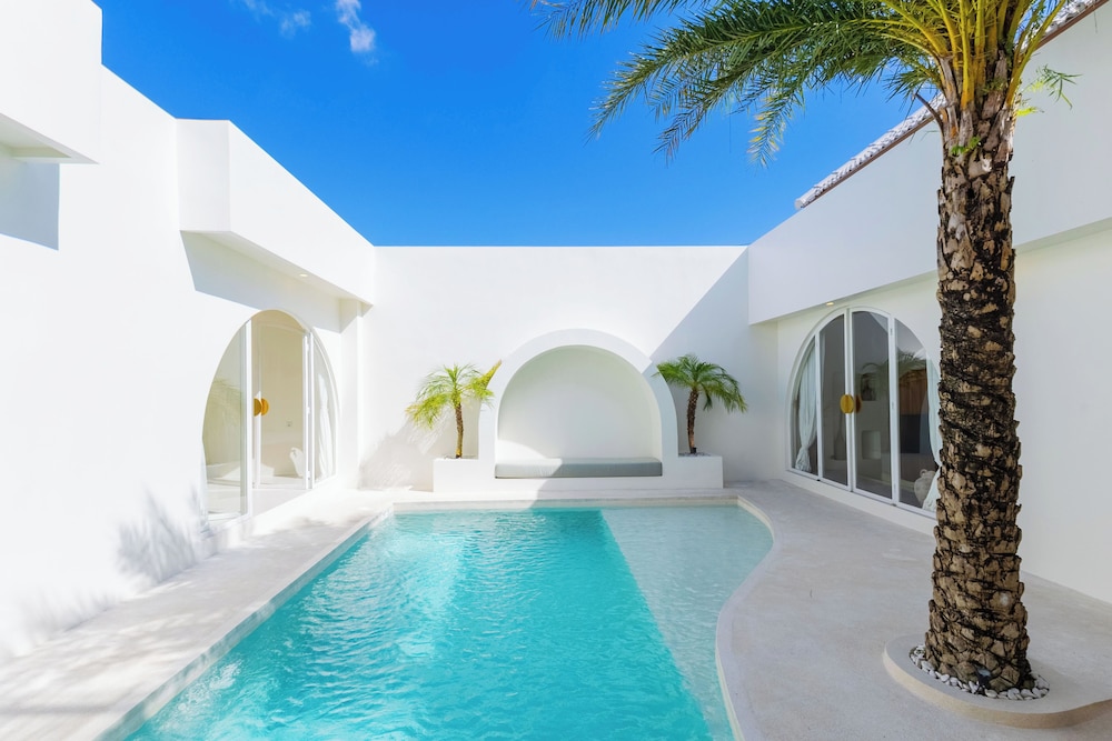 Villa Nokanhui by Pertama Management