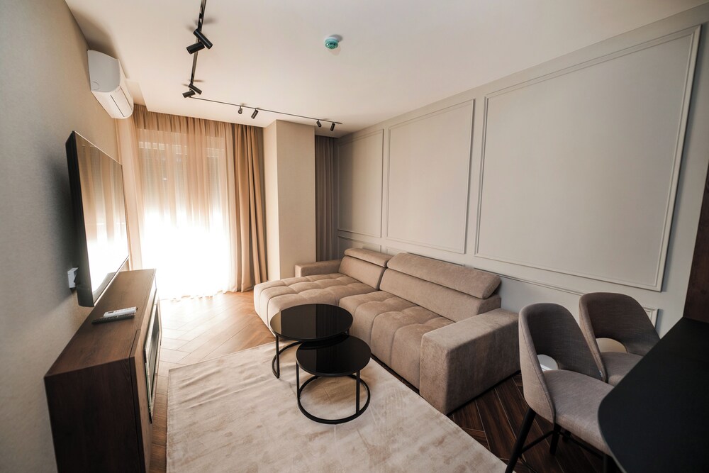 Ideal Apartments