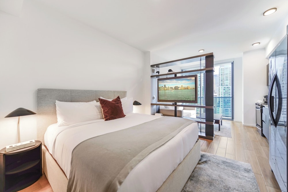 Incredible top floor studio with view