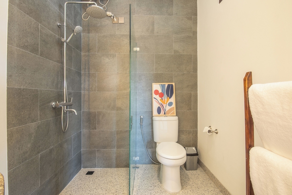 Harvest - New 4BR Villa Amazing View Semin