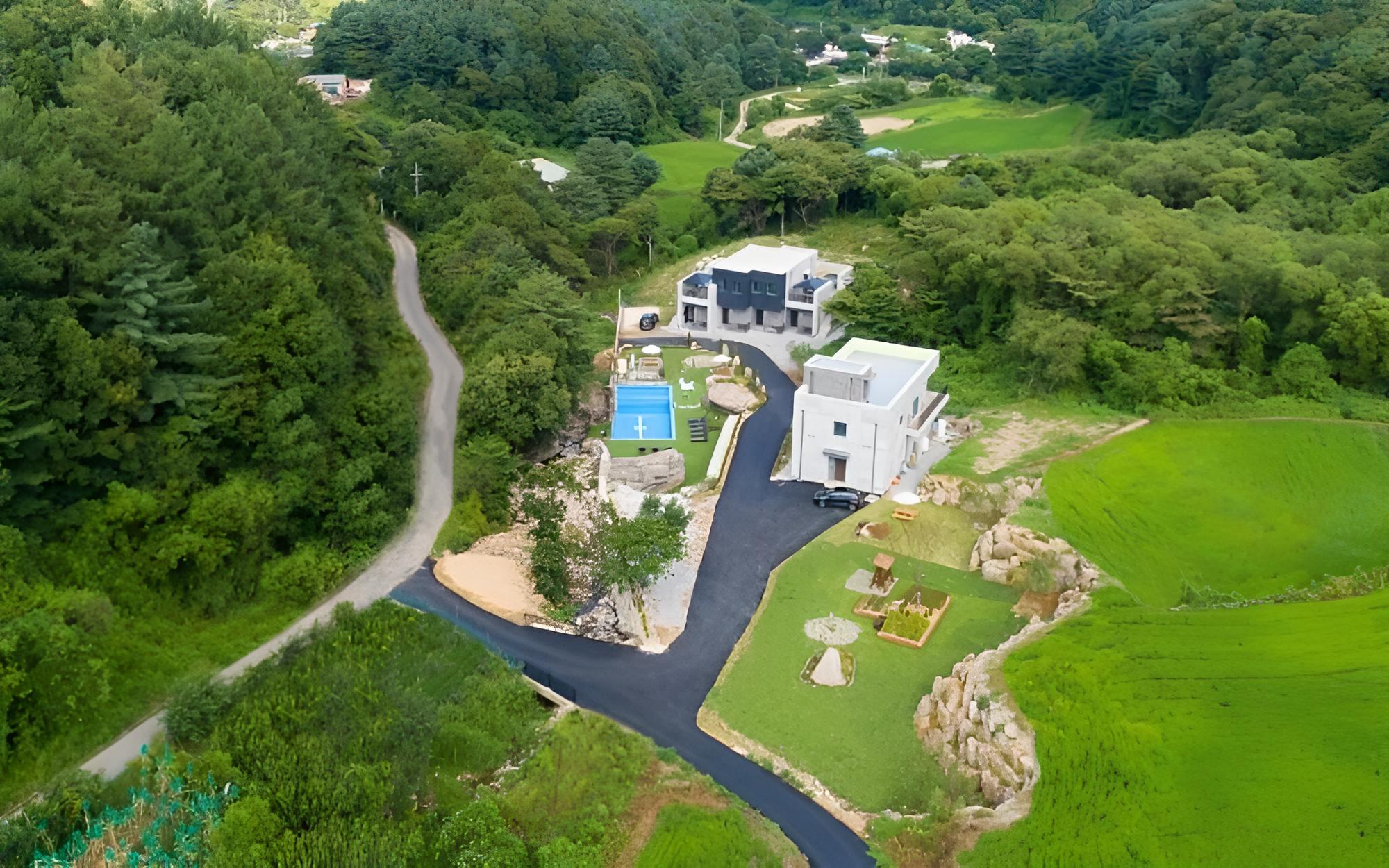 Gapyeong Seorak Nine Pension view 3