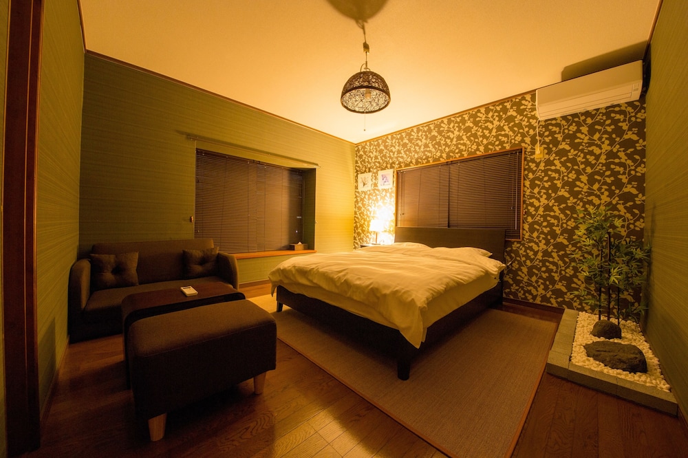 Hiroshima Danbara Guesthouse by EXseed