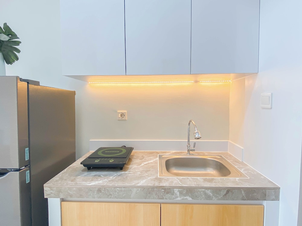 Basic Studio At Newville Lippo Cikarang Apartment