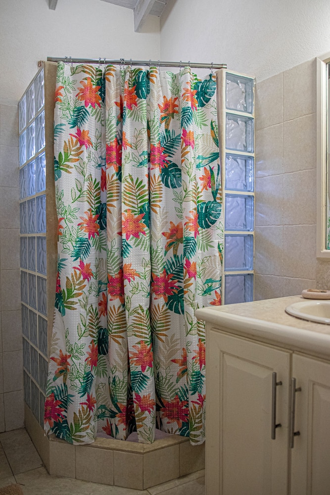Best E Villas Providence