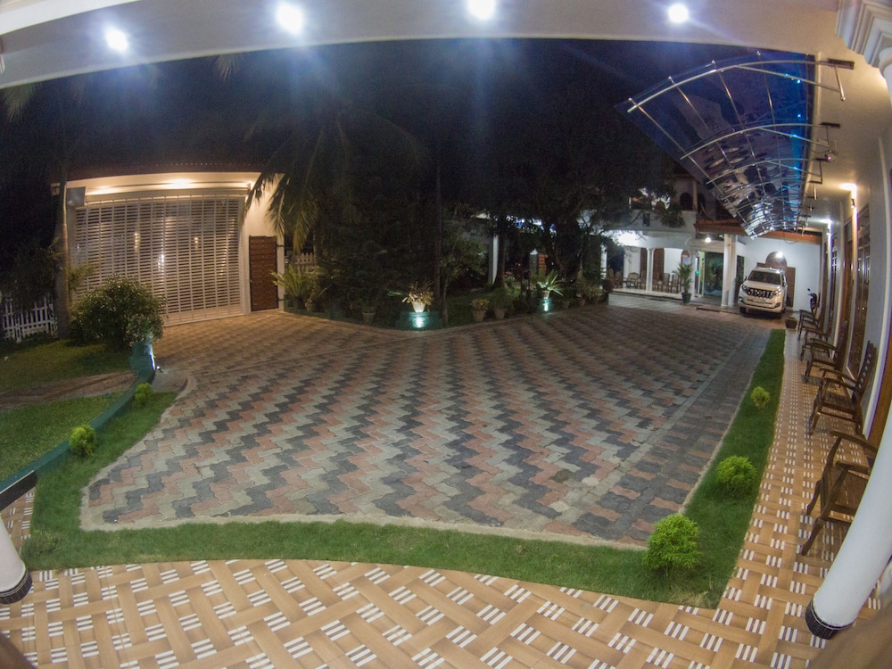 Photo 37
